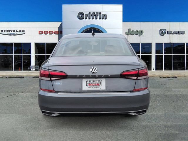 Used 2021 Volkswagen Passat 2.0T SE FWD image 8