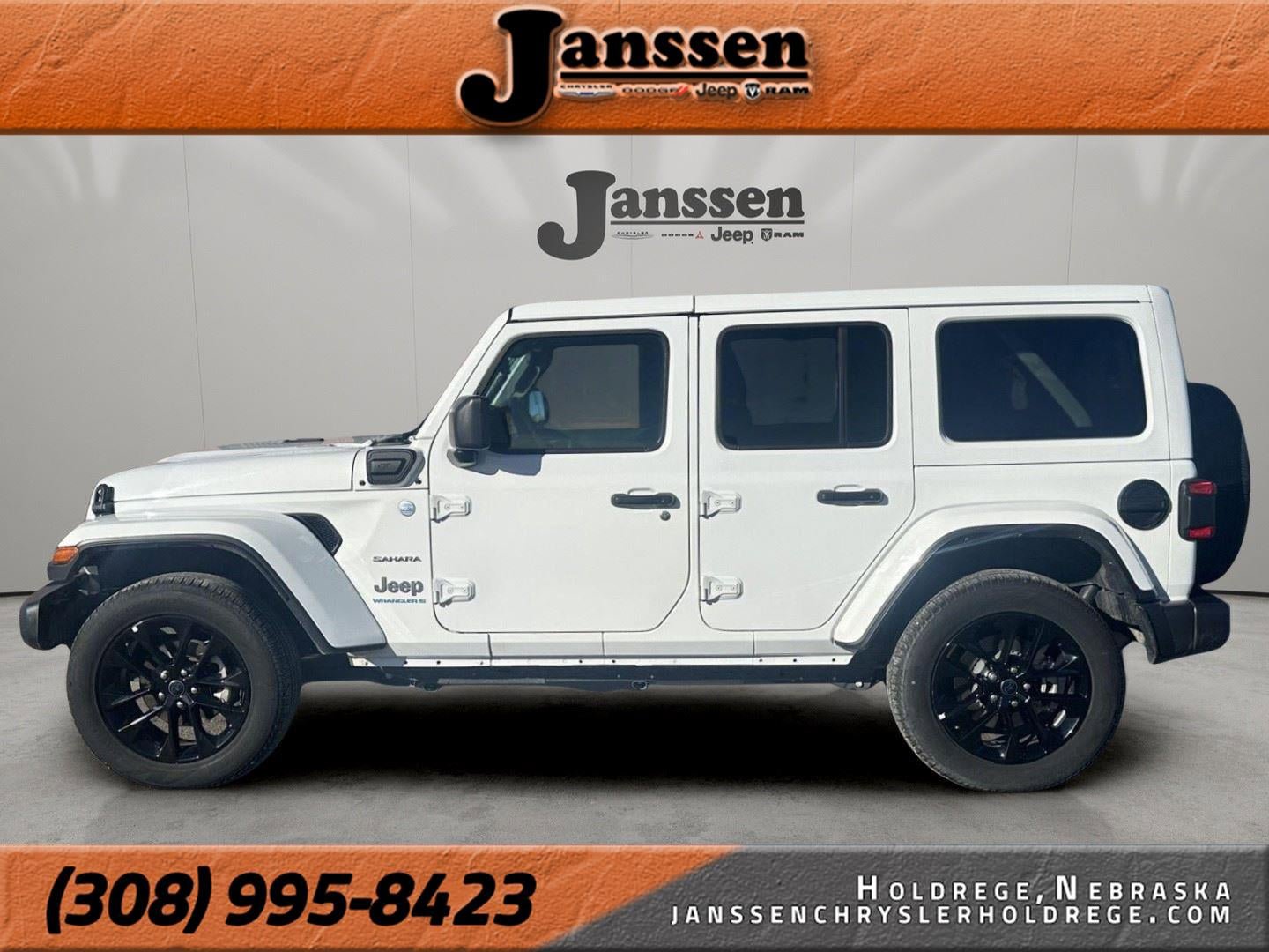 Used 2024 Jeep Wrangler Unlimited Sahara AWD/4WD image 1