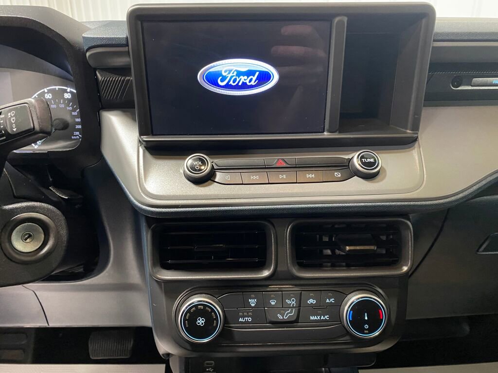 Used 2022 Ford Maverick XL image 7