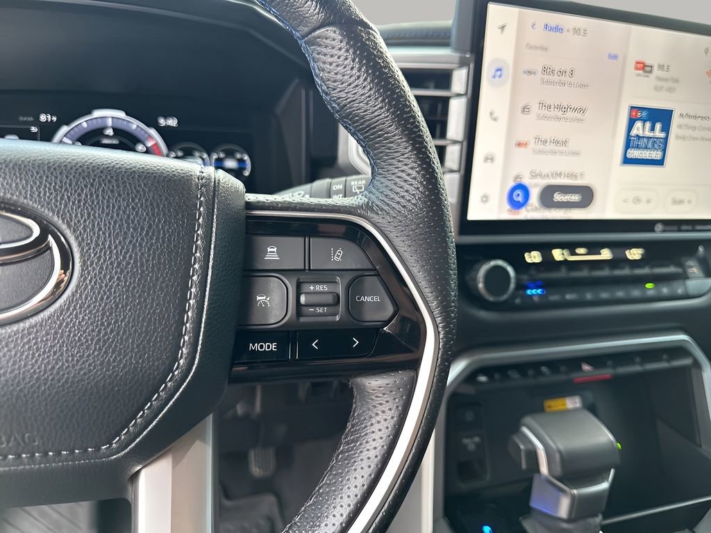 Used 2024 Toyota Sequoia Platinum image 31