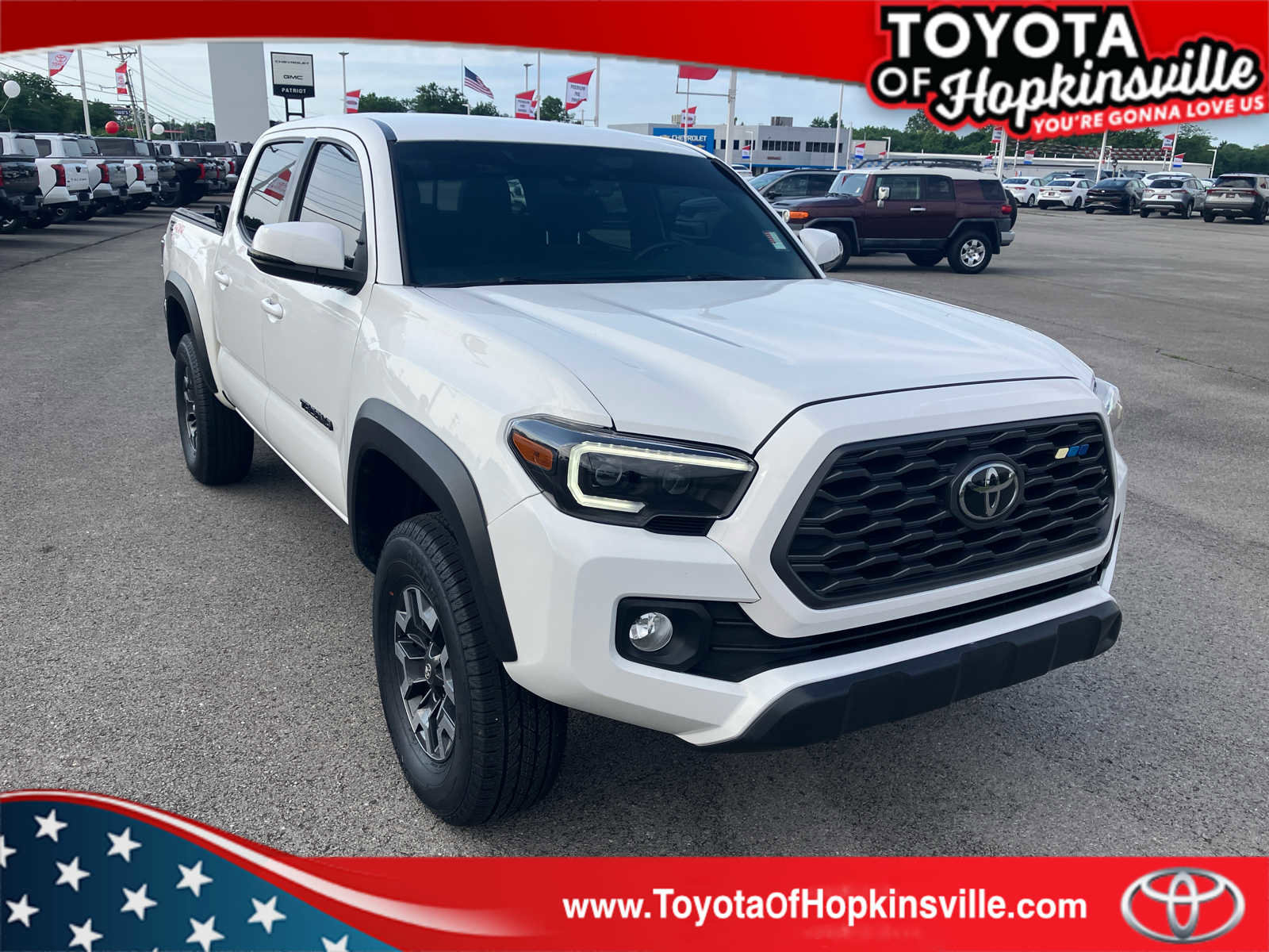 Used 2022 Toyota Tacoma TRD Off-Road AWD/4WD image 1