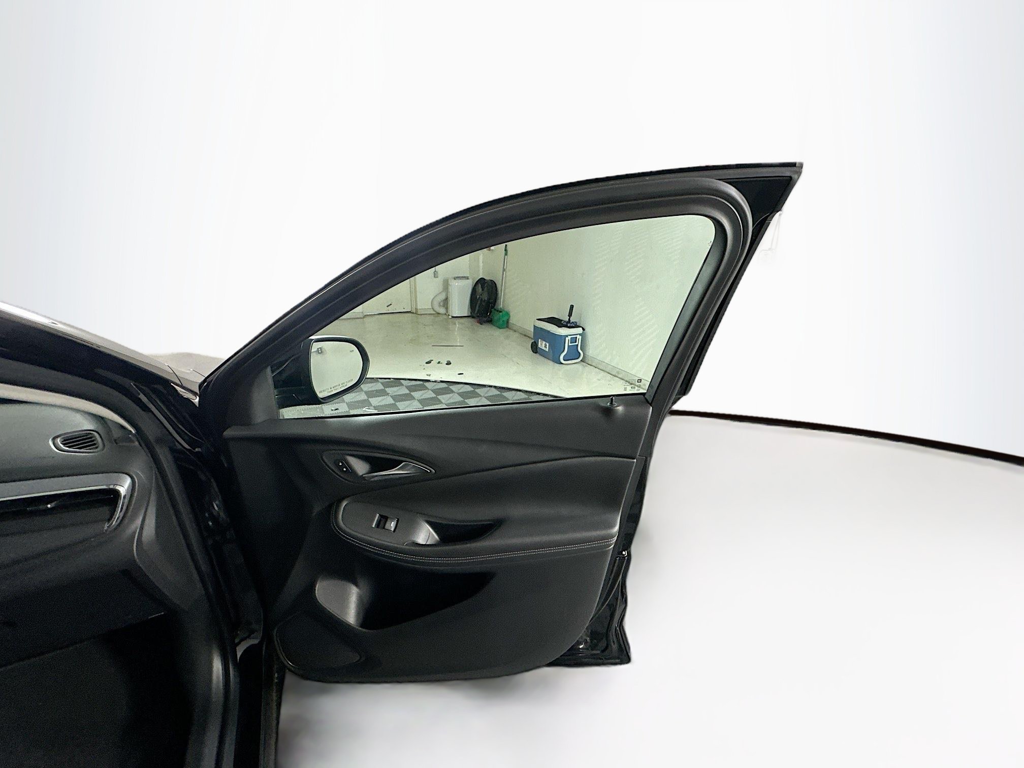 Used 2025 Buick Encore GX Preferred FWD image 31