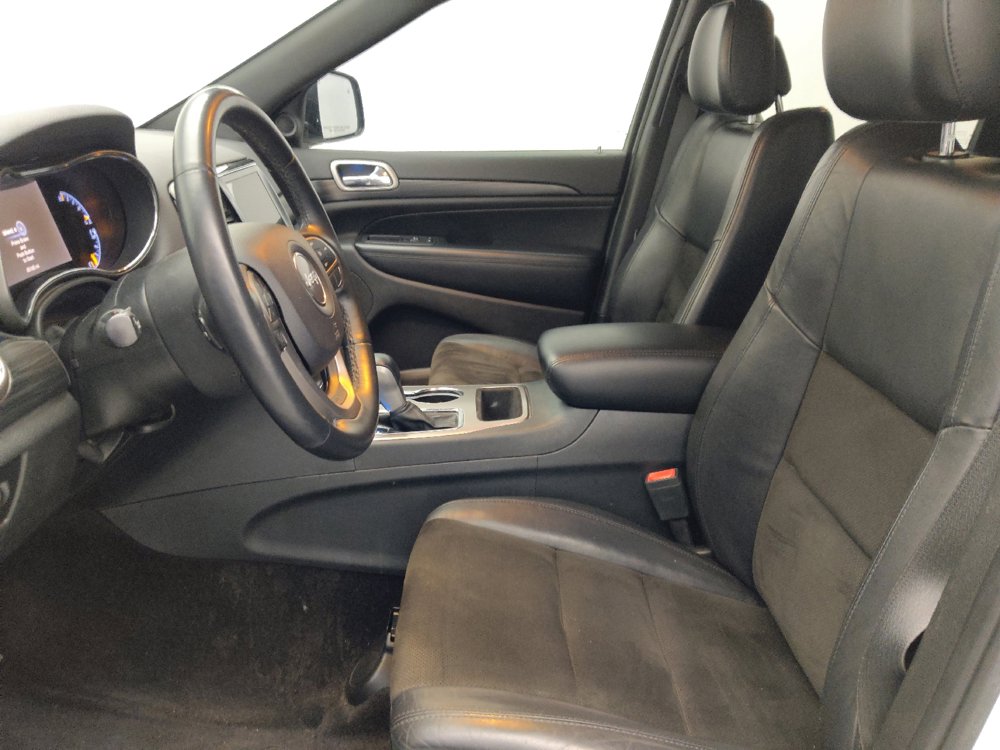 Used 2019 Jeep Grand Cherokee Altitude RWD image 17