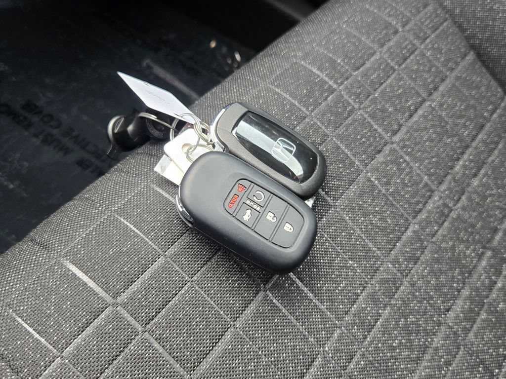Used 2026 Honda HR-V LX image 18