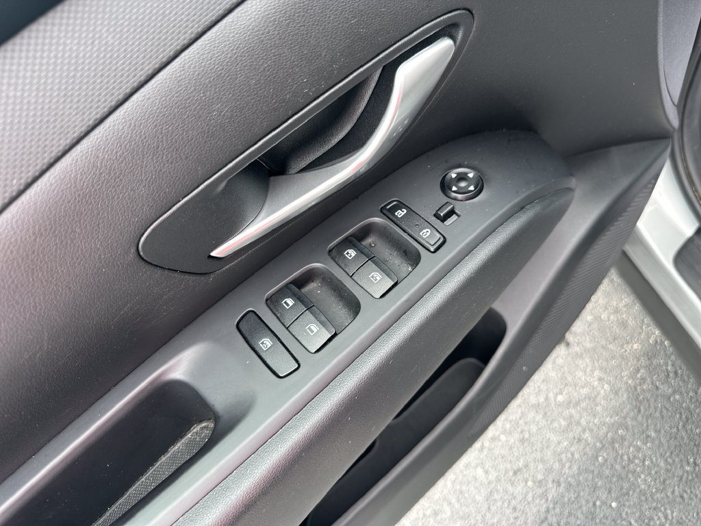 Used 2024 Hyundai Tucson SEL FWD image 11