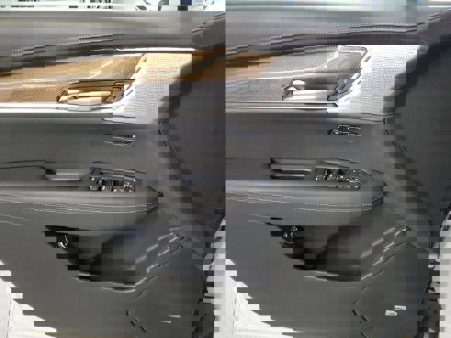 Certified 2023 Cadillac XT6 Sport w/ Platinum Package image 15