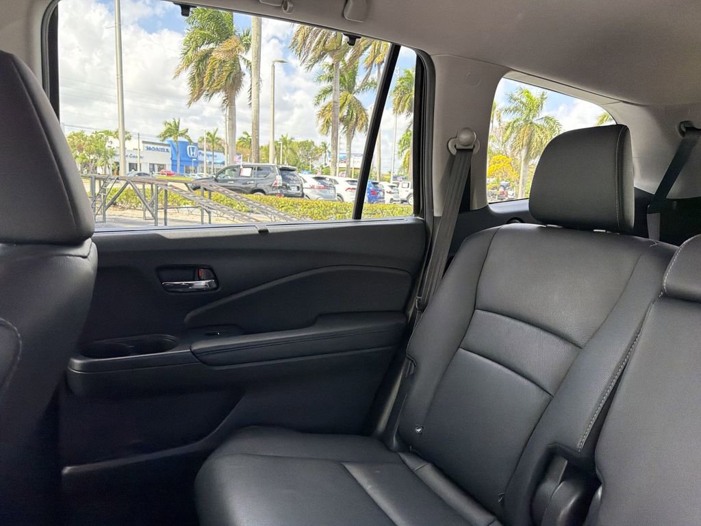 Used 2022 Honda Pilot Special Edition image 13