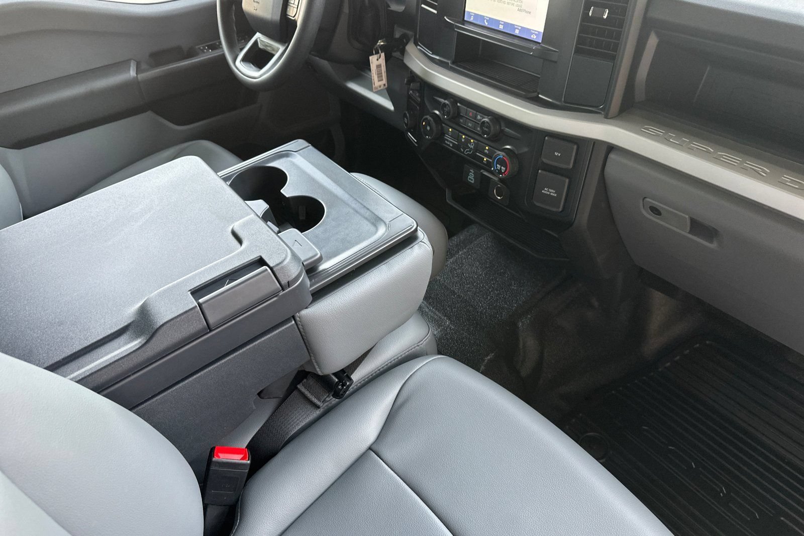 New 2026 Ford F450 XL w/ XL Chrome Package RWD image 15