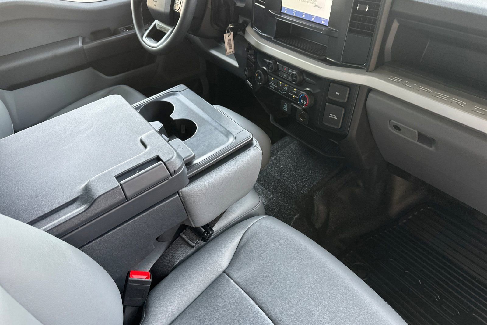New 2026 Ford F450 XL w/ XL Chrome Package RWD image 15