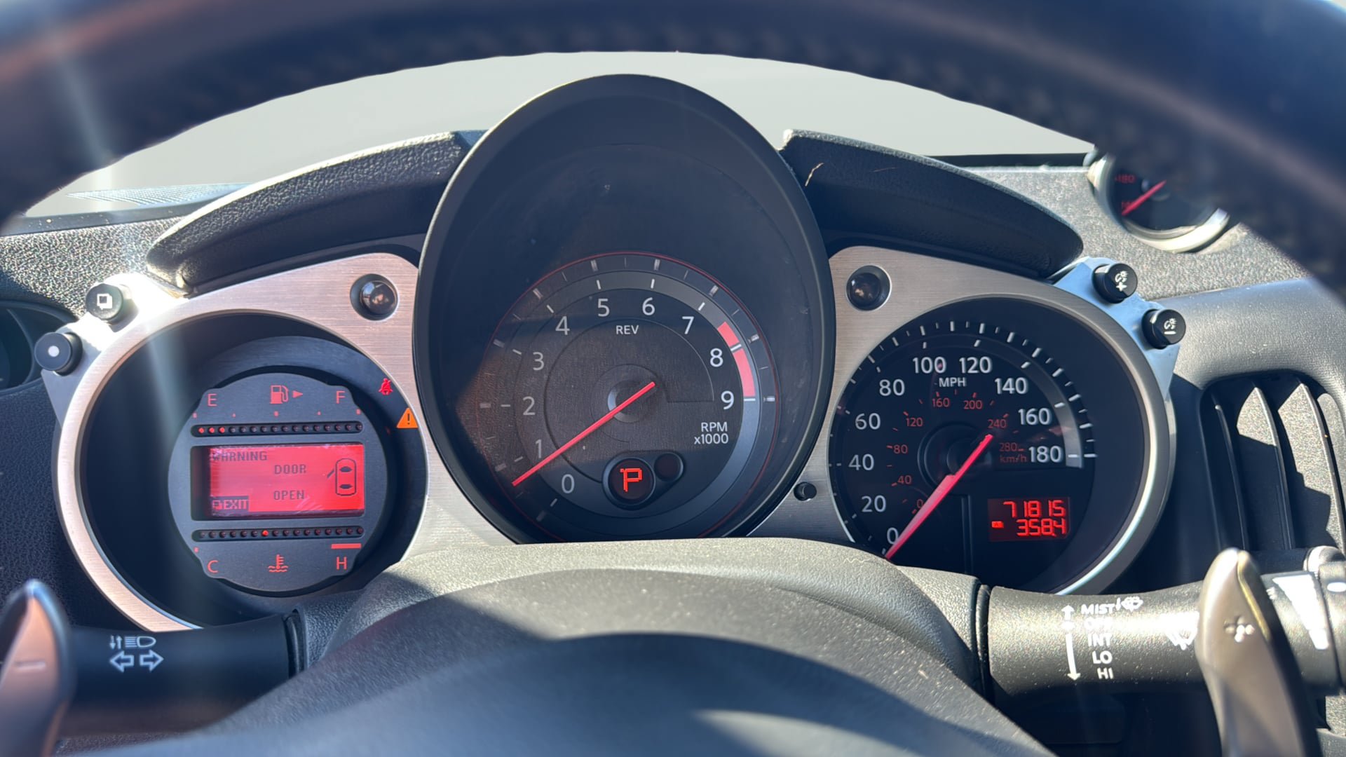 Used 2013 Nissan 370Z Coupe RWD image 29