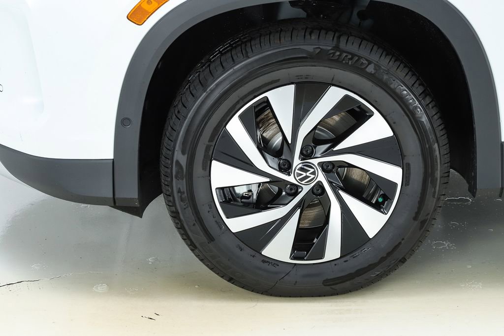 New 2026 Volkswagen Tiguan S image 5