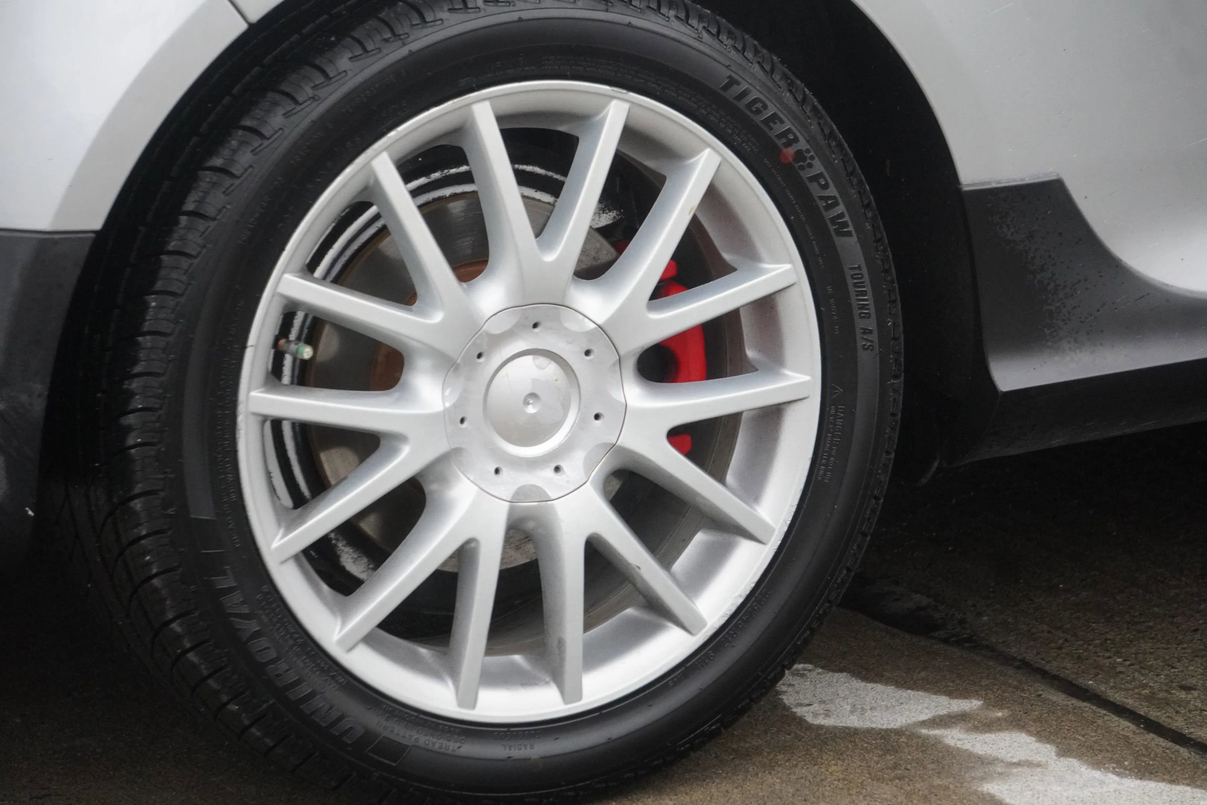 Used 2007 Volkswagen GTI 2.0T 2-Door image 16