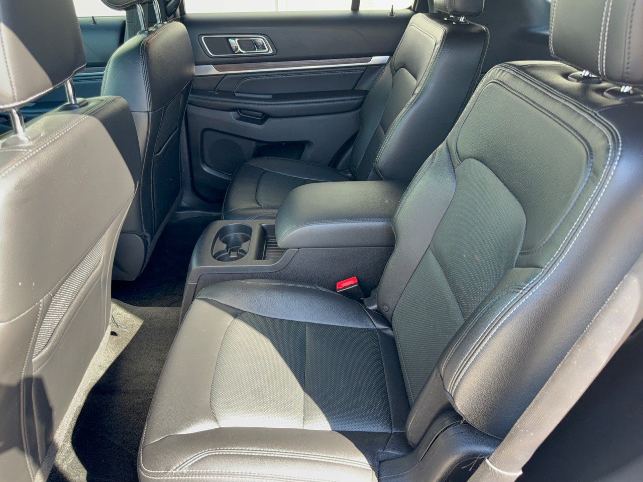 Used 2016 Ford Explorer Limited w/ Equipment Group 301A FWD image 25