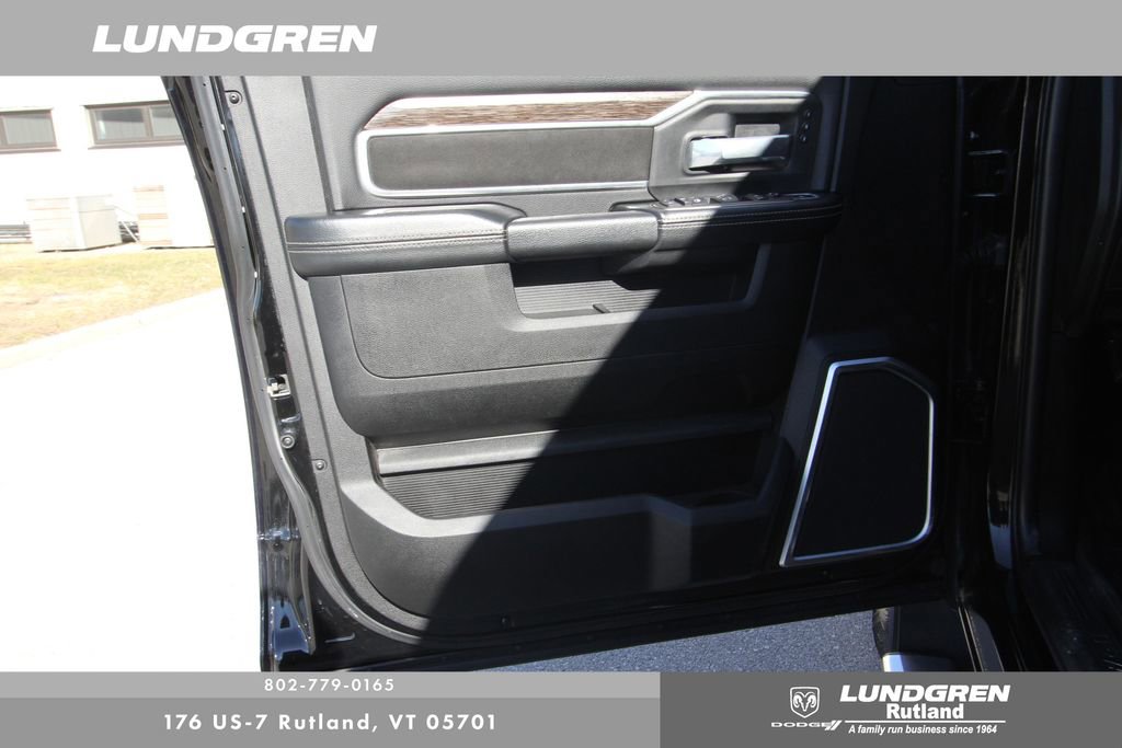 Used 2021 RAM 3500 Laramie AWD/4WD image 13