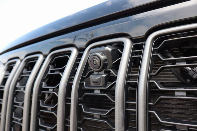 New 2025 Jeep Wrangler Unlimited Rubicon 392 image 8