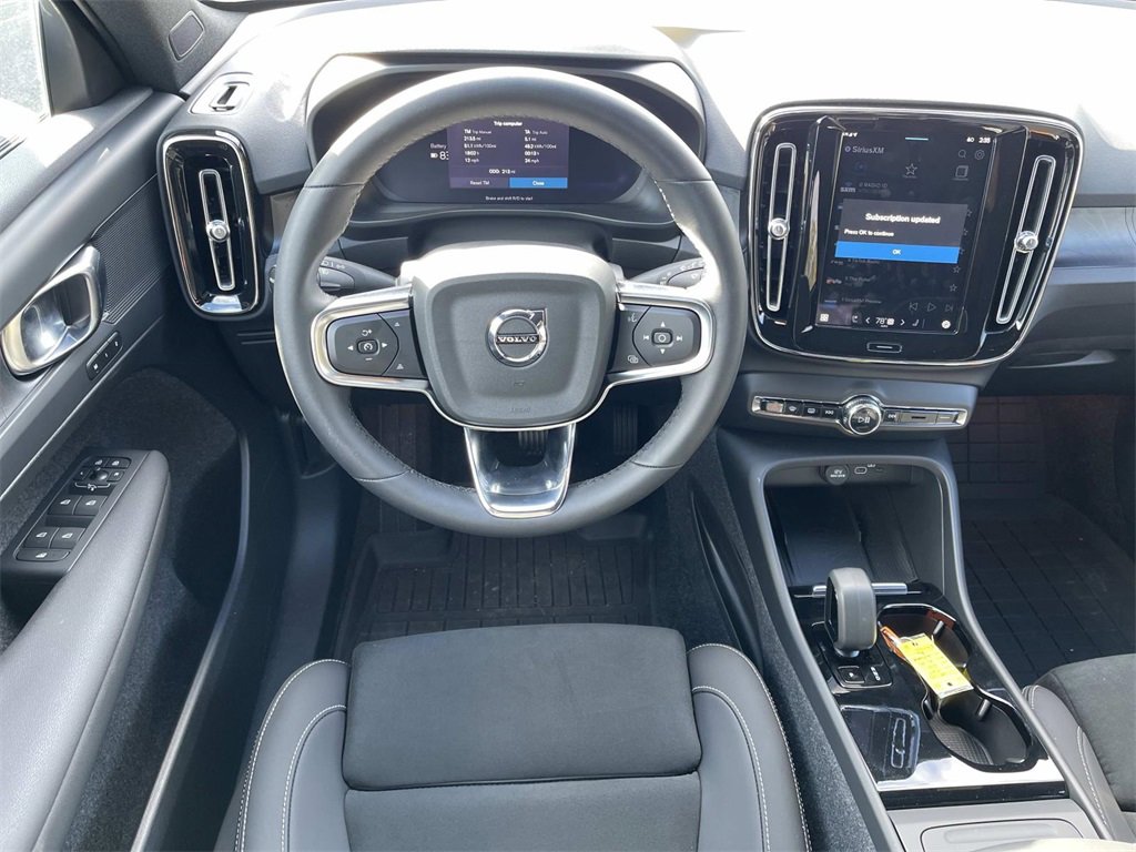 Used 2024 Volvo XC40 Recharge Plus w/ Protection Package Premier image 14