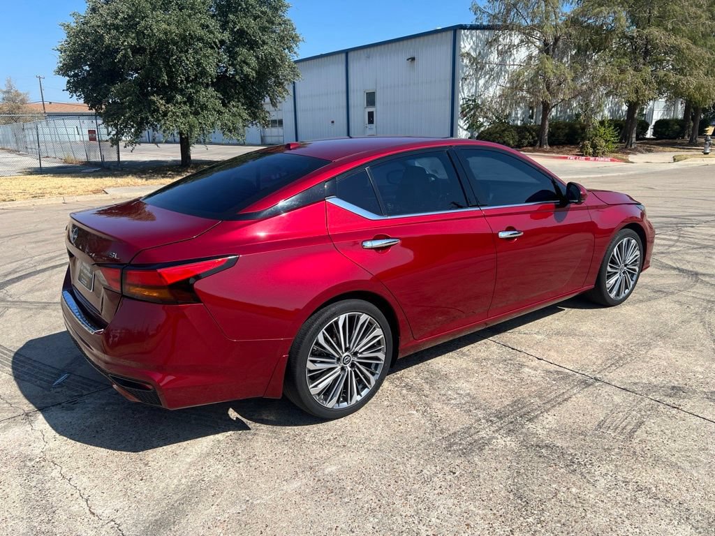 Used 2023 Nissan Altima 2.5 SL FWD image 34