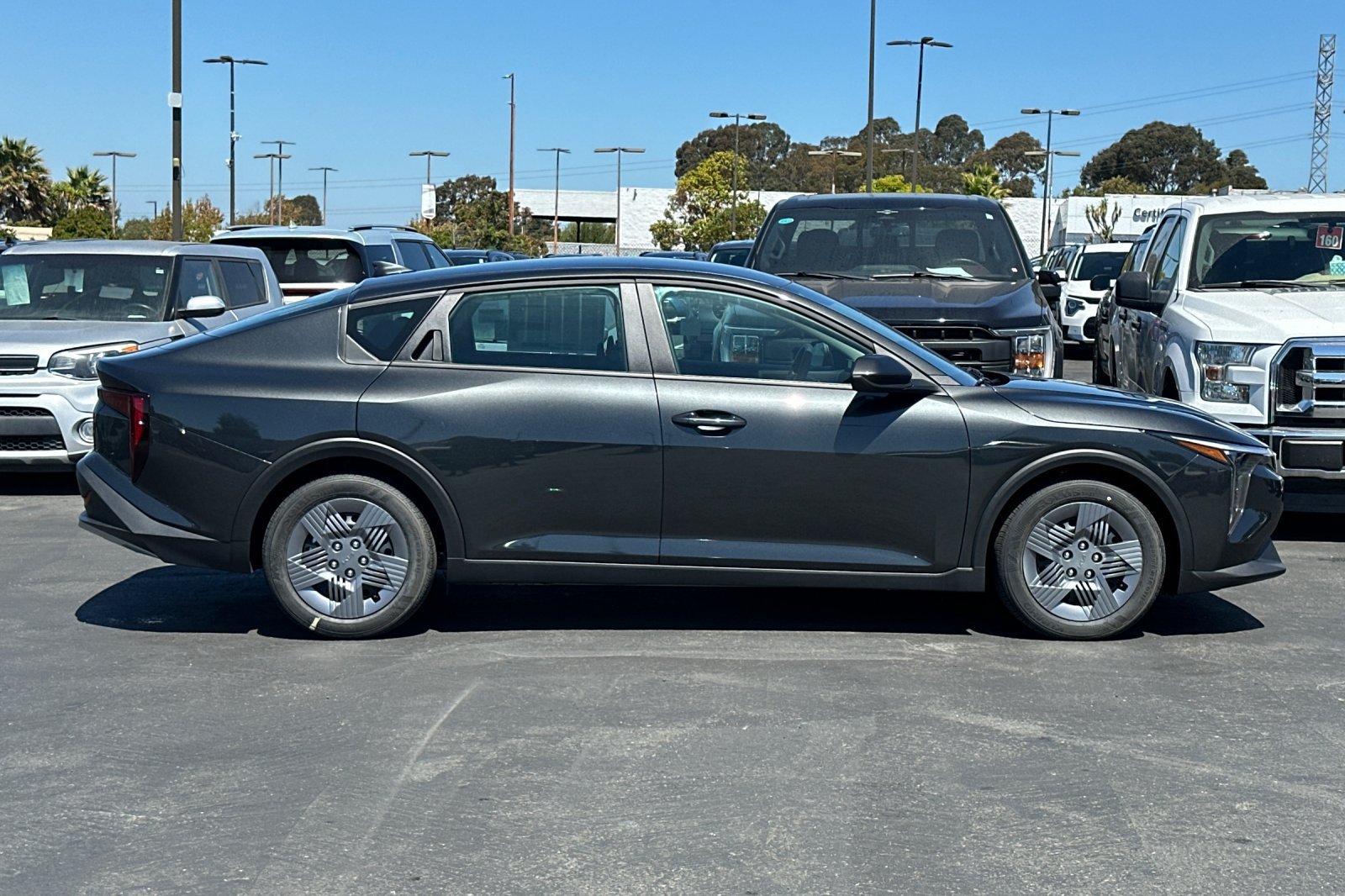 New 2026 Kia K4 FWD image 3
