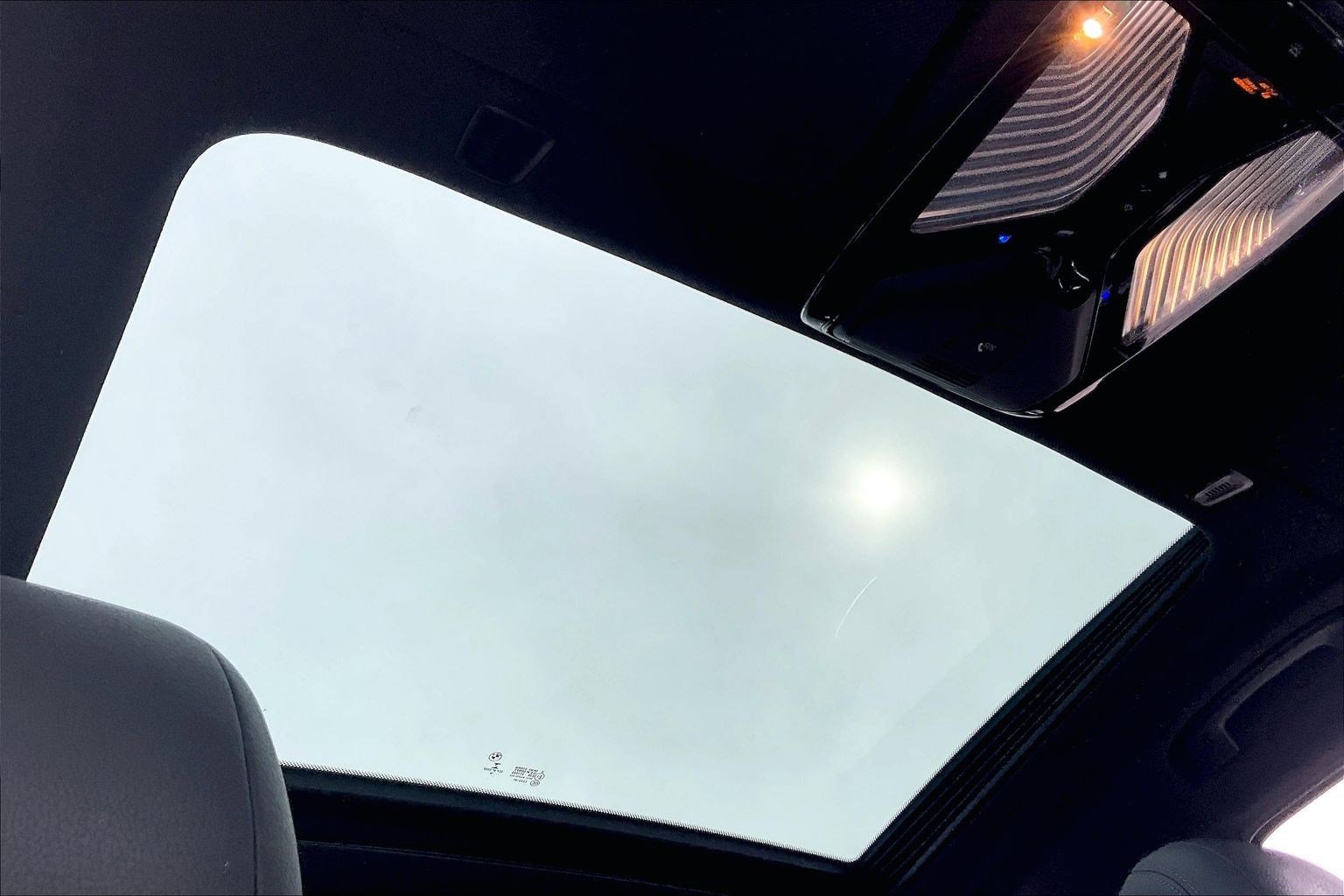 Used 2018 BMW 540i xDrive 540i xDrive w/ Premium Package image 16