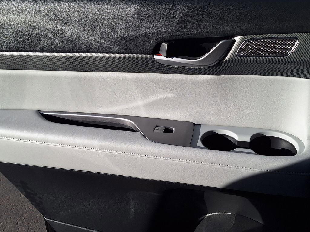 Used 2024 Hyundai Palisade SEL w/ Premium Package image 15