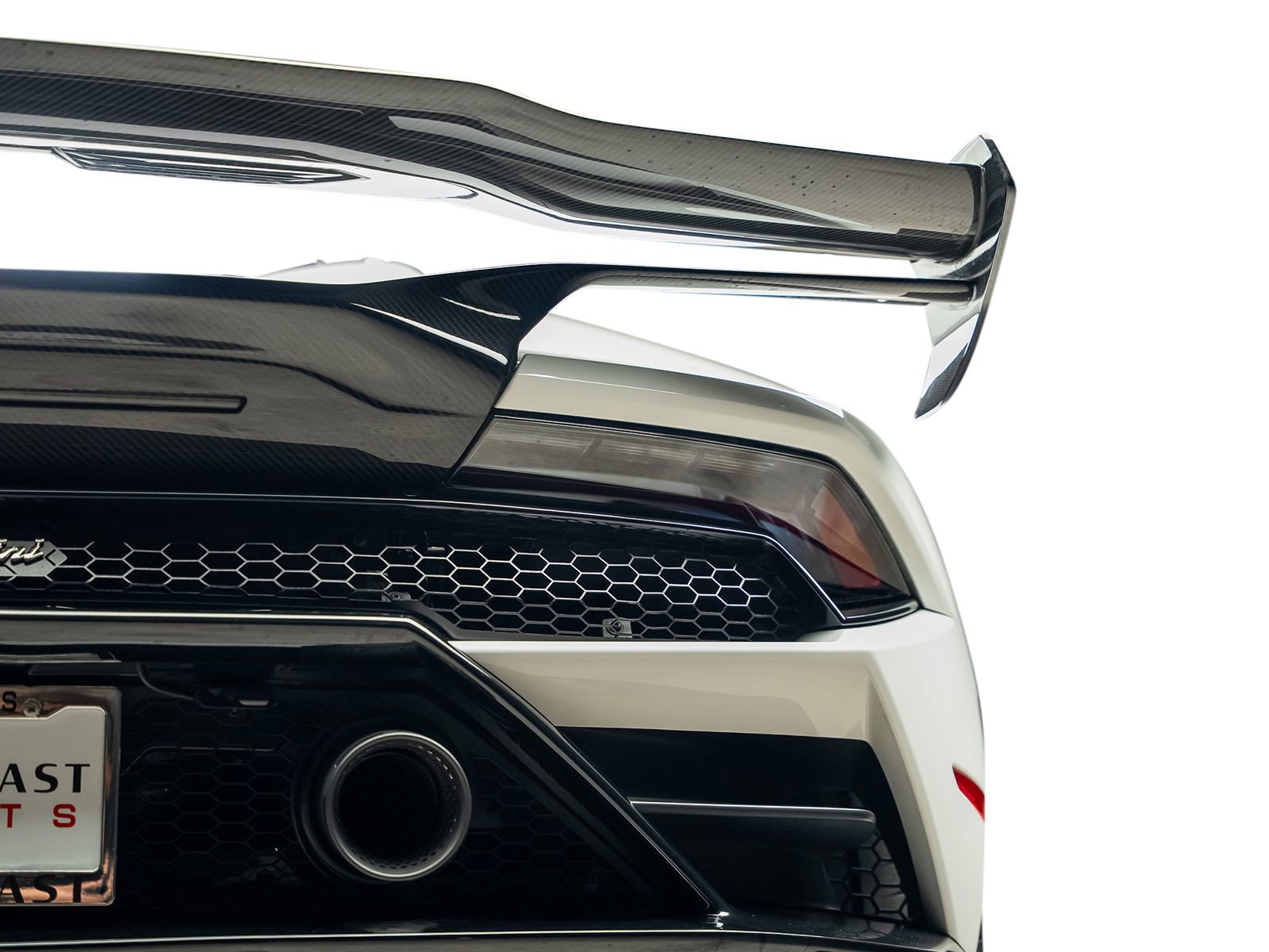 Used 2020 Lamborghini Huracan EVO RWD image 20