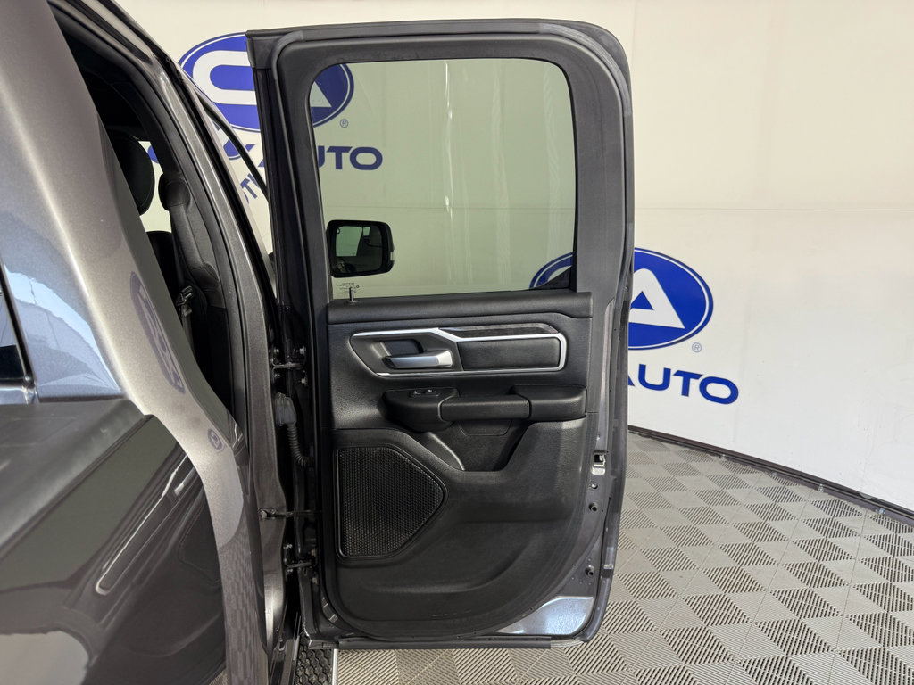 Used 2021 RAM 1500 Big Horn image 15