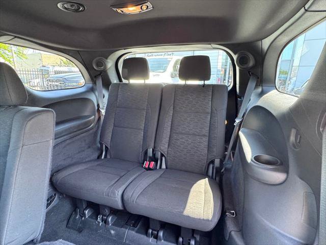 Certified 2025 Dodge Durango R/T w/ Blacktop Package AWD/4WD image 18