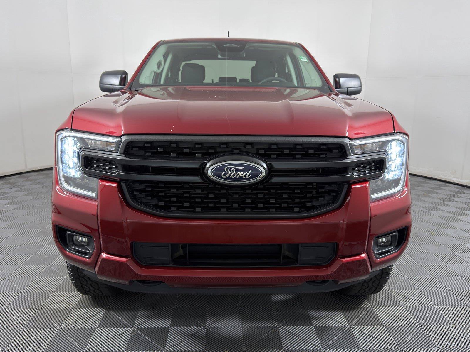 Used 2025 Ford Ranger XL AWD/4WD image 2