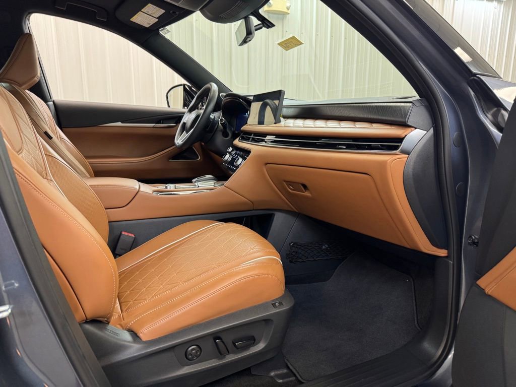 Used 2025 INFINITI QX60 Autograph w/ Cargo Package image 29