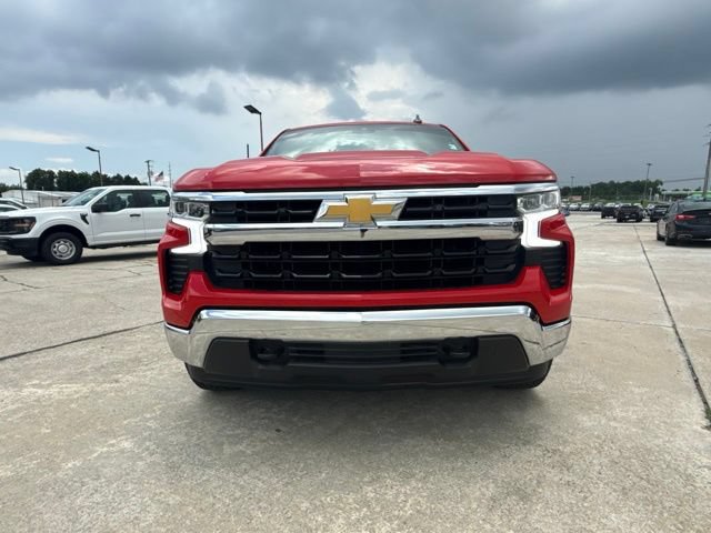 Used 2024 Chevrolet Silverado 1500 LT w/ Z71 Off-Road Package AWD/4WD image 8