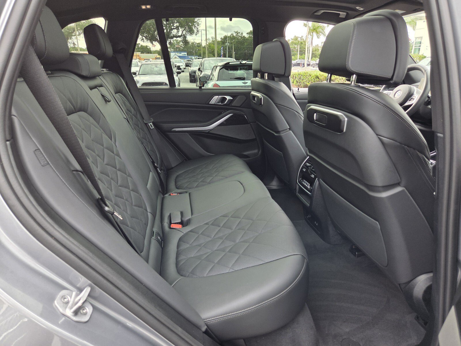 Certified 2026 BMW X5 xDrive40i w/ M Sport Package AWD/4WD image 16