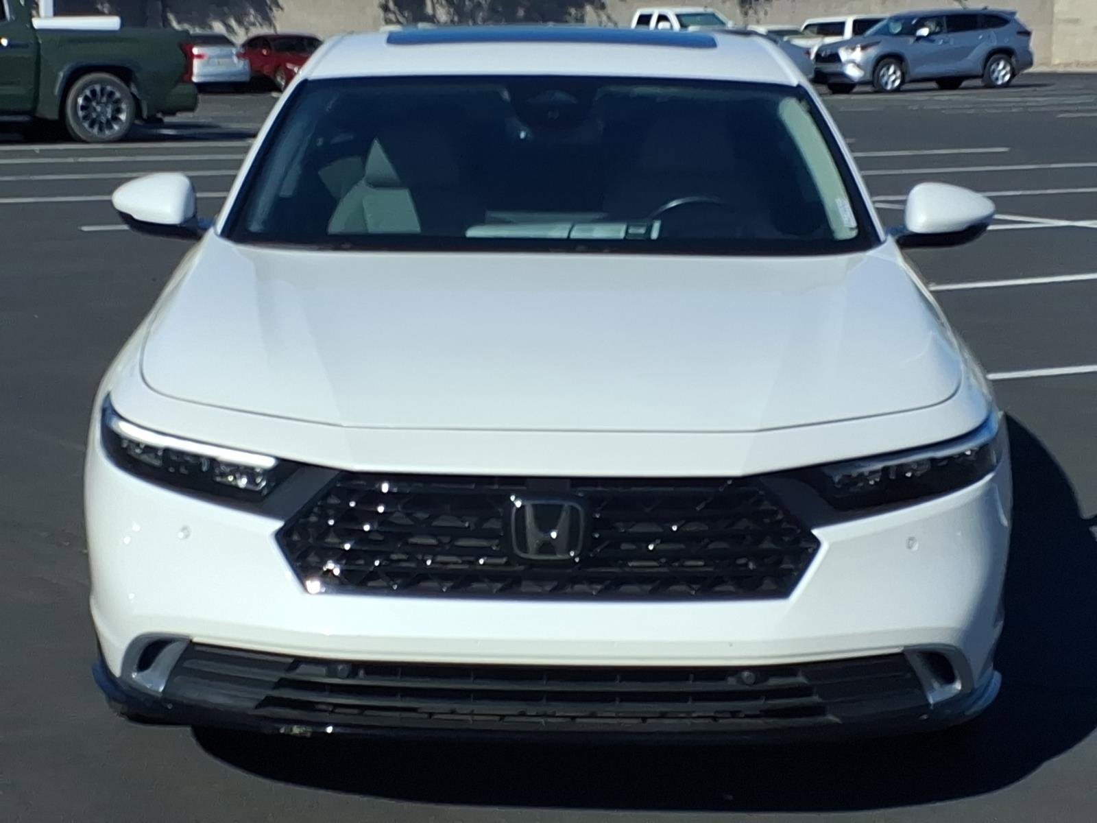 Used 2024 Honda Accord Touring image 6