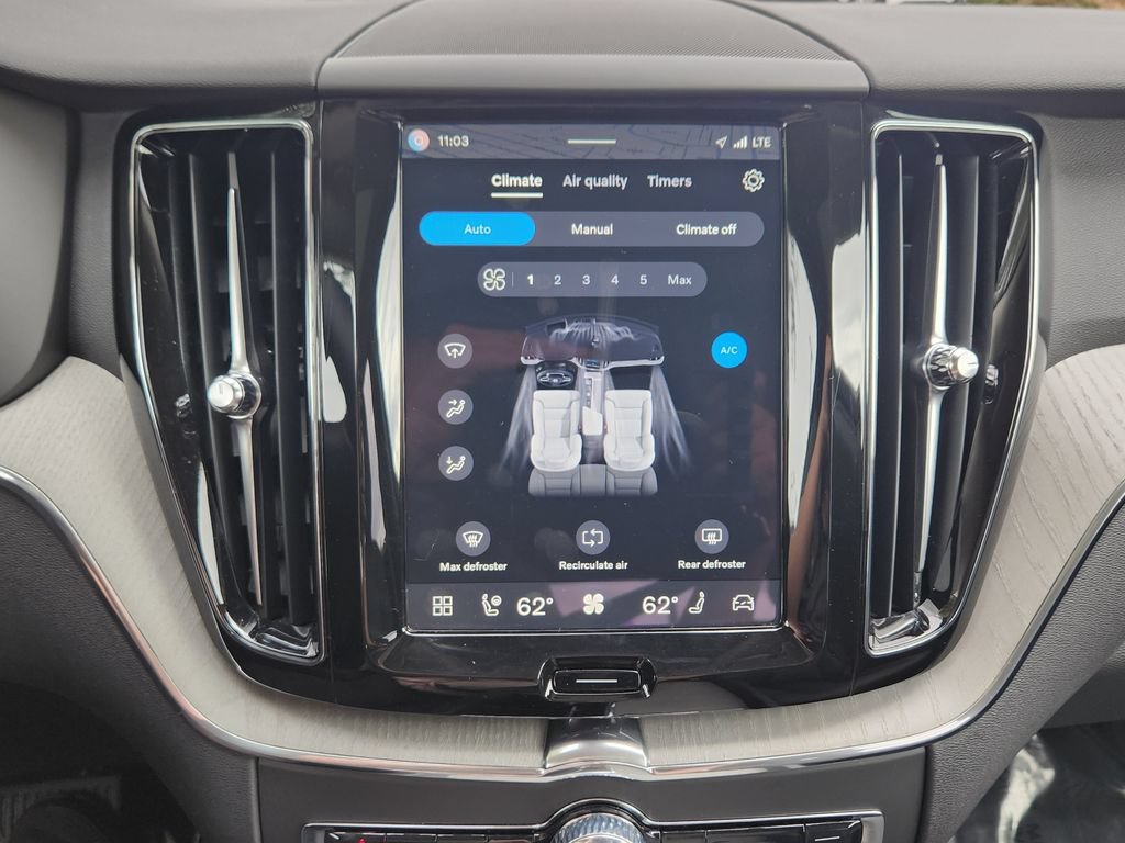 Used 2025 Volvo XC60 B5 Plus w/ Climate Package AWD/4WD image 10