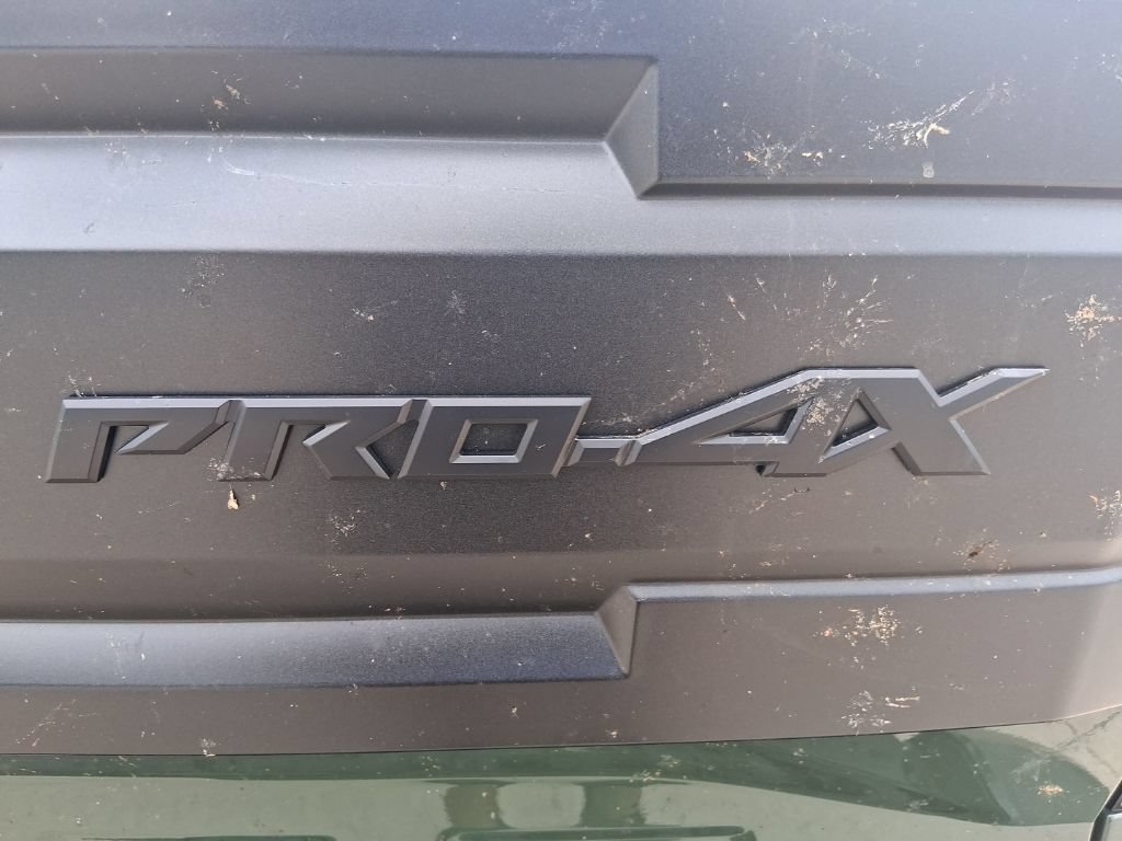New 2026 Nissan Frontier PRO-4X w/ Tow Package AWD/4WD image 7