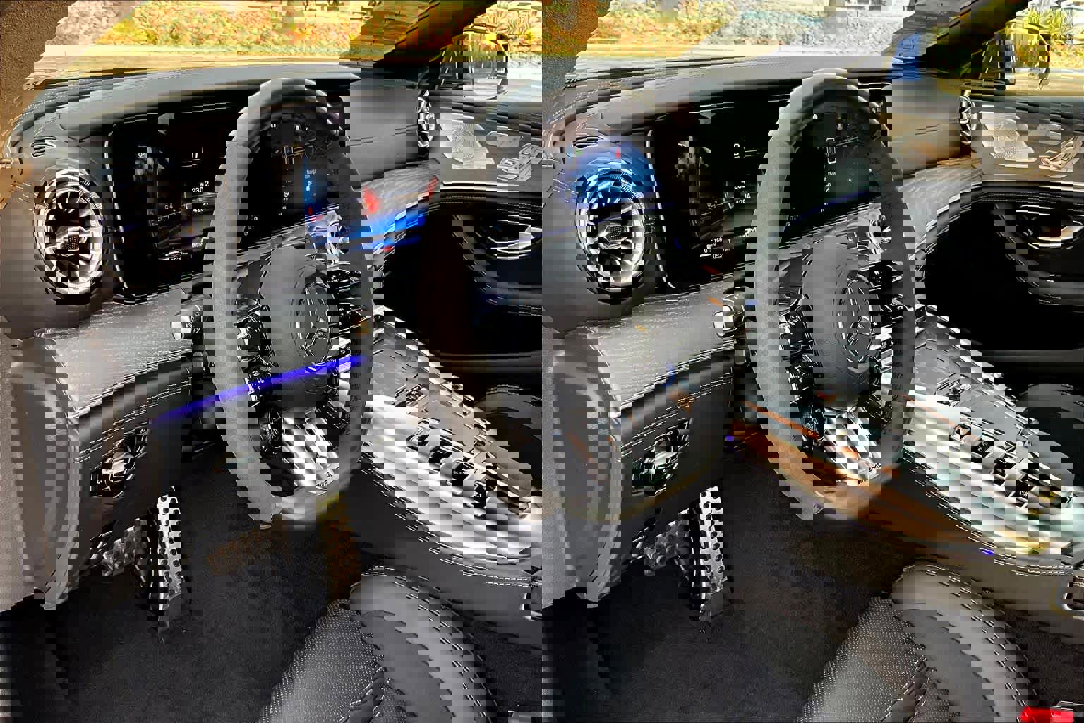 Used 2024 Mercedes-Benz AMG GT 43 image 16