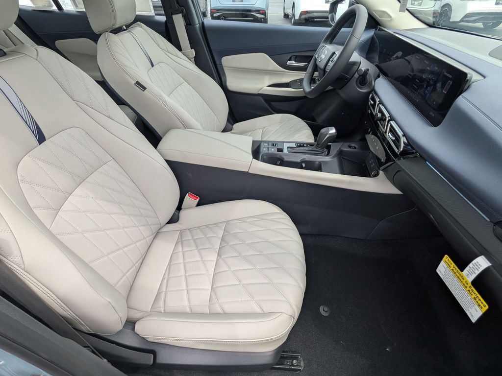 New 2026 Nissan Sentra SL w/ Floor Mat Package FWD image 25