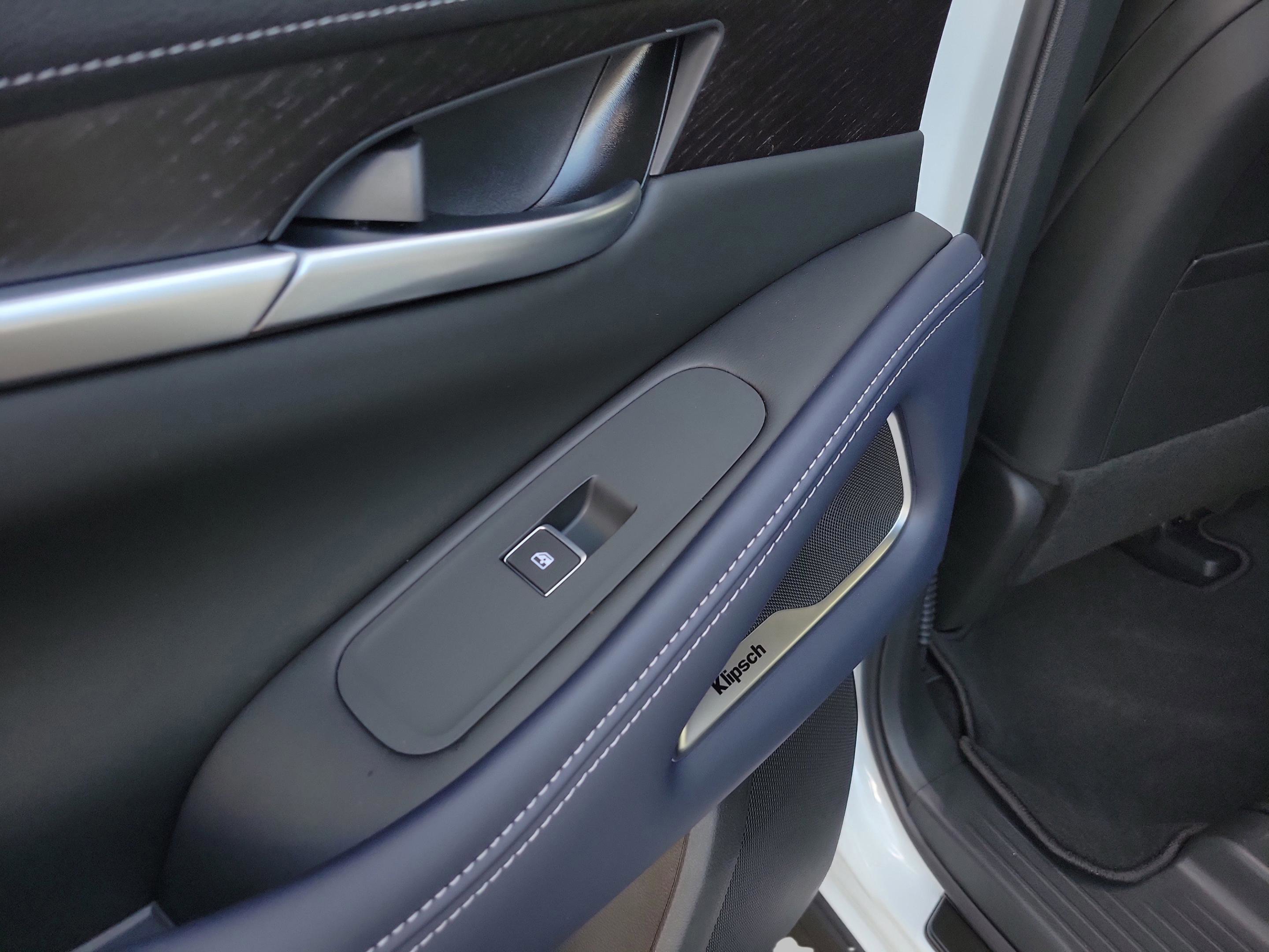 New 2026 INFINITI QX60 Sport w/ Dark Cargo Package image 29