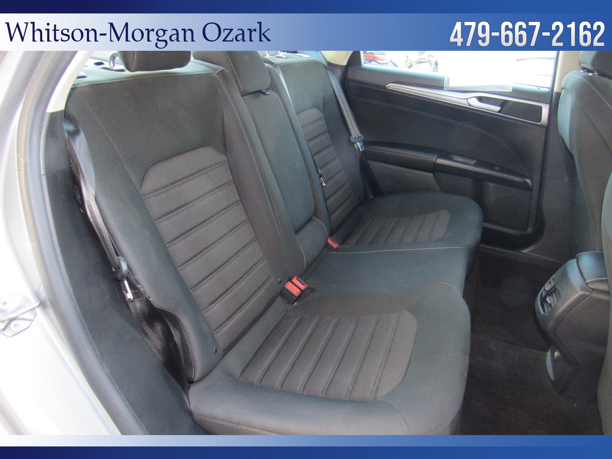 Used 2020 Ford Fusion SE image 25