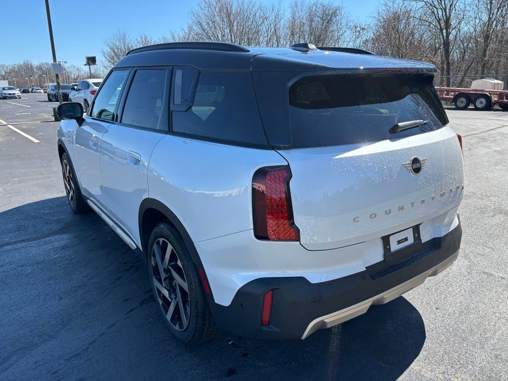 New 2025 MINI Cooper Countryman SE w/ Comfort Package Max image 3