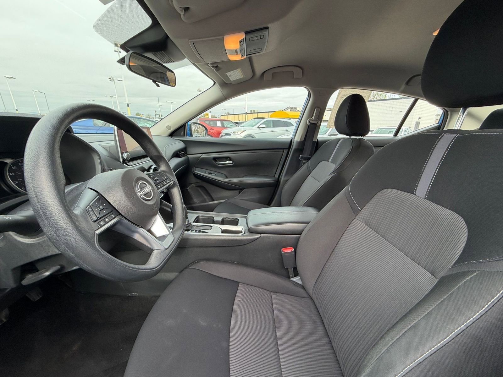 Used 2025 Nissan Sentra SV image 23