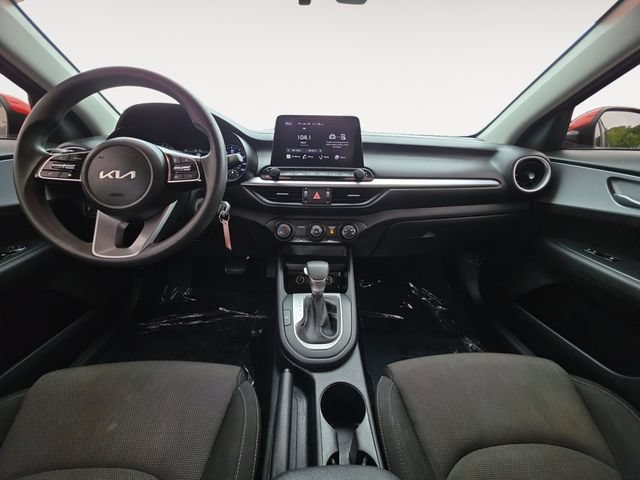 Used 2023 Kia Forte LXS FWD image 10