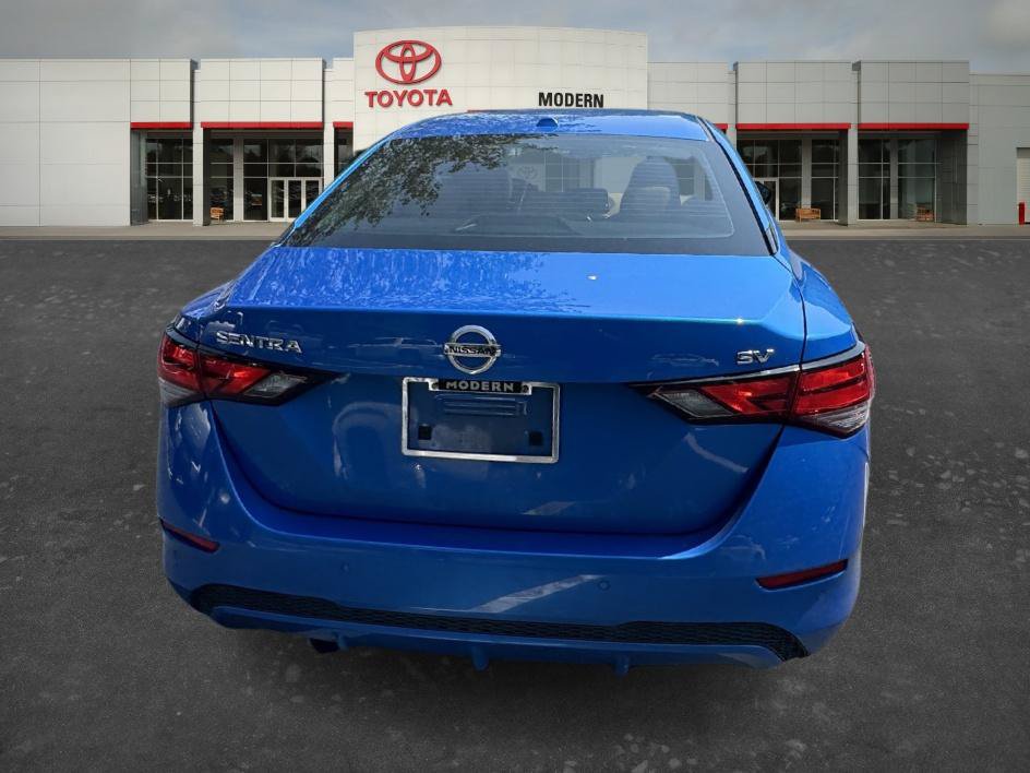Used 2022 Nissan Sentra SV w/ SV Premium Package FWD image 19
