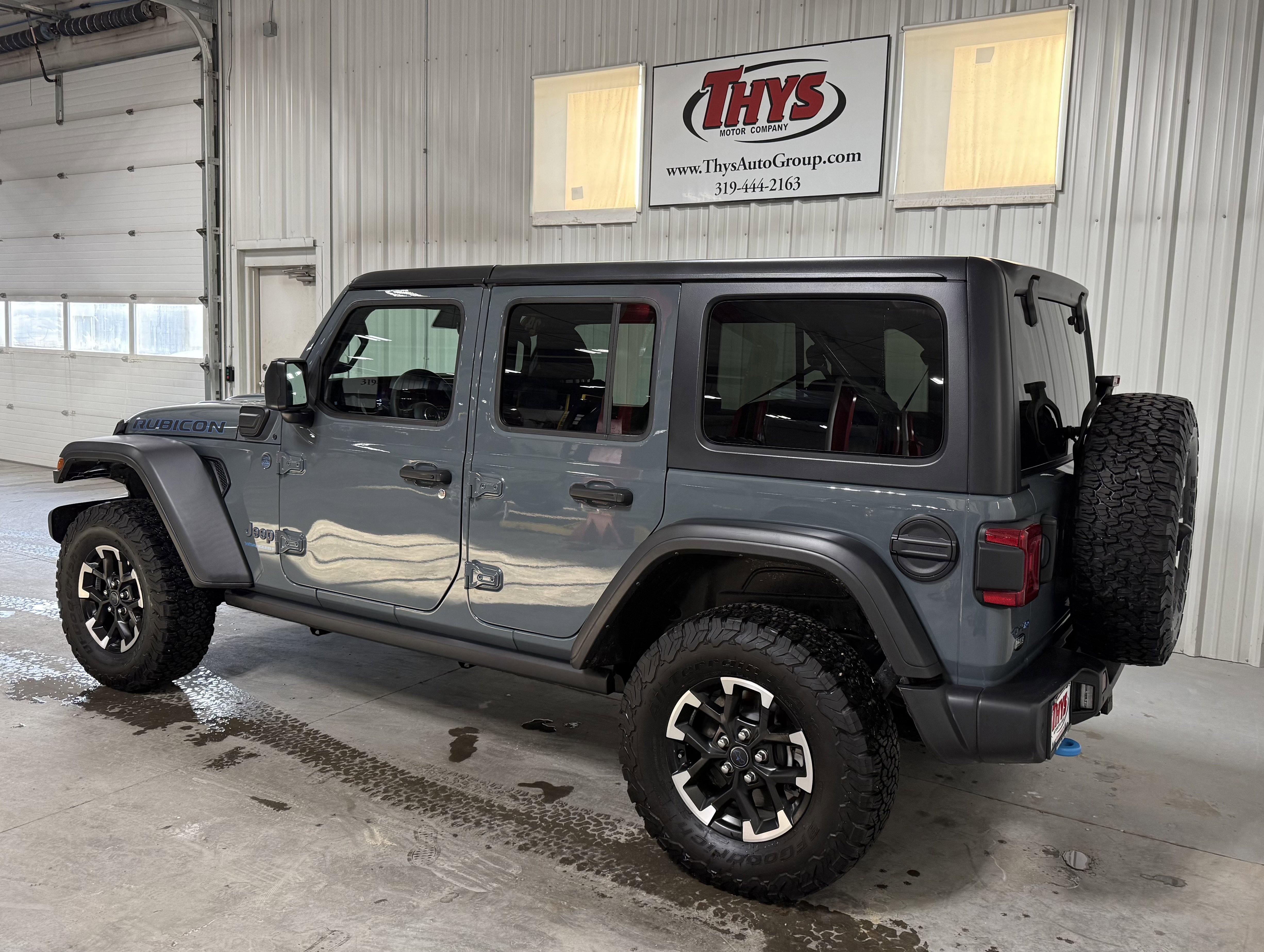 Used 2024 Jeep Wrangler Unlimited Rubicon 4xe w/ Technology Group image 14