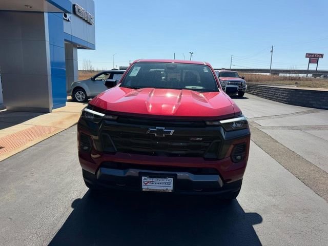 Used 2023 Chevrolet Colorado Z71 w/ Z71 Convenience Package 2 image 3