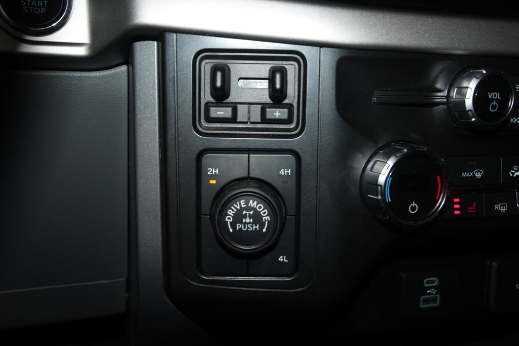 Used 2021 Ford F150 XLT w/ Equipment Group 302A High AWD/4WD image 16