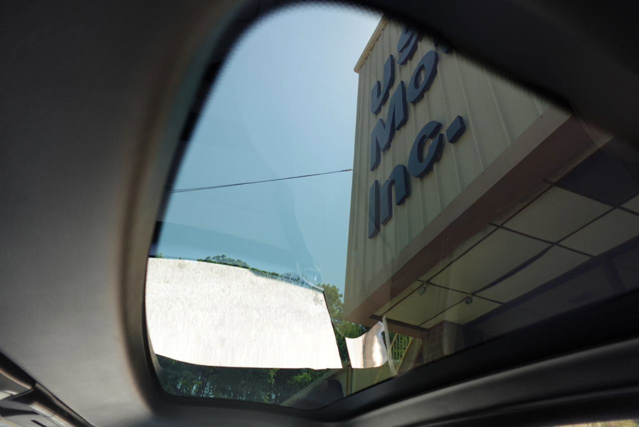 Used 2020 Mercedes-Benz E 450 4MATIC Cabriolet w/ AMG Line image 16