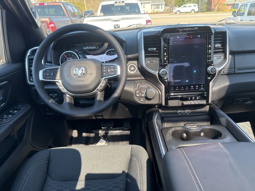 New 2026 RAM 1500 4x4 Crew Cab image 22