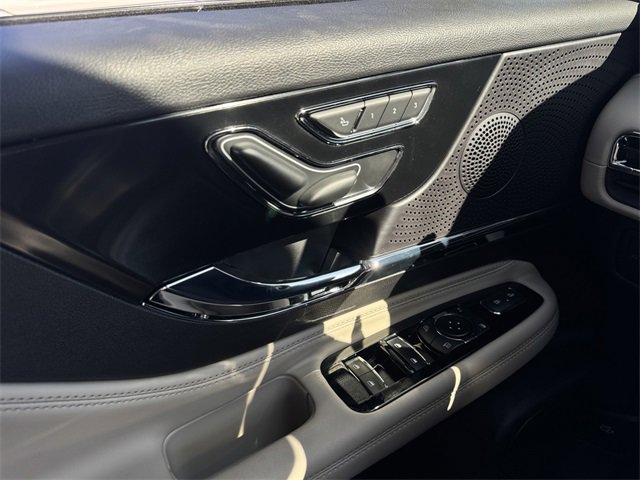 New 2026 Lincoln Corsair Premiere image 38
