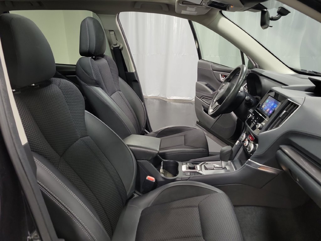 Used 2024 Subaru Forester Premium AWD/4WD image 32