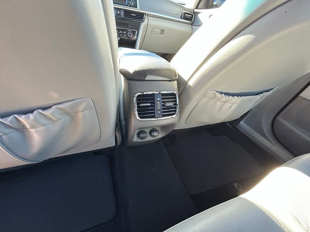 Used 2016 Kia Optima EX image 19